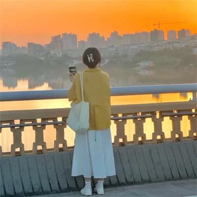 仙气女生头像高级氛围背影