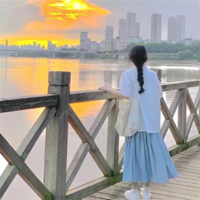 仙气女生头像高级氛围背影