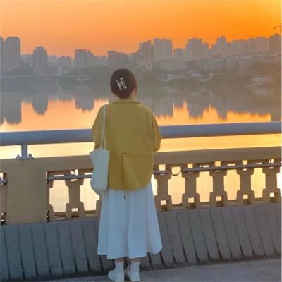 仙气女生头像高级氛围背影