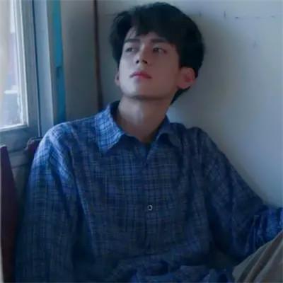 2024年最火男生头像图片精选，你一定不想错过！