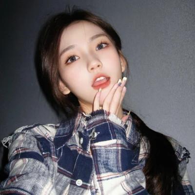 女生头像性感漂亮