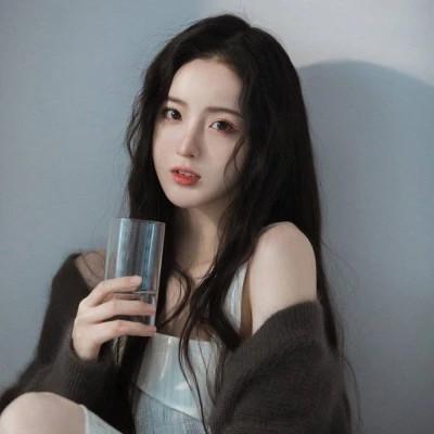 女生头像性感漂亮