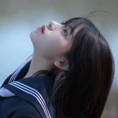 超火的温柔高清女生头像图片
