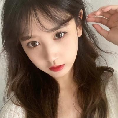 青春活力女生头像图片