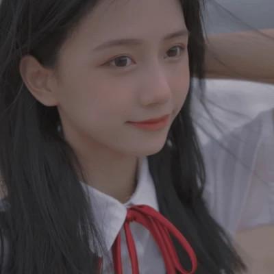 森系文艺女生头像高清