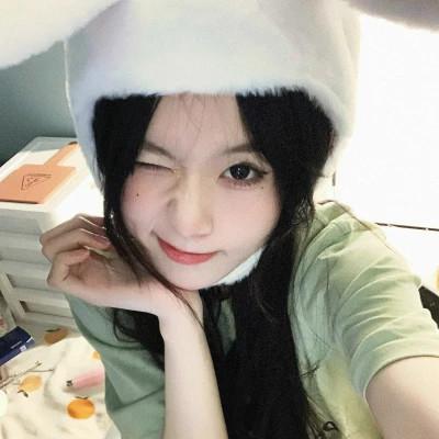 青春活力女生头像图片
