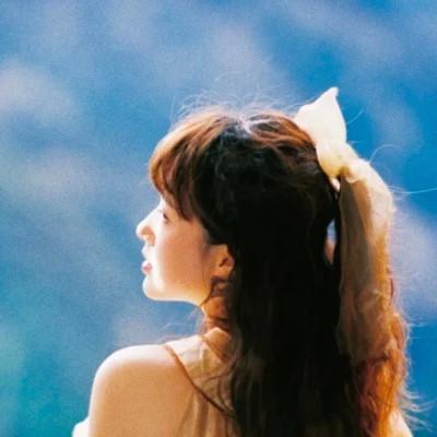 森系文艺女生头像高清