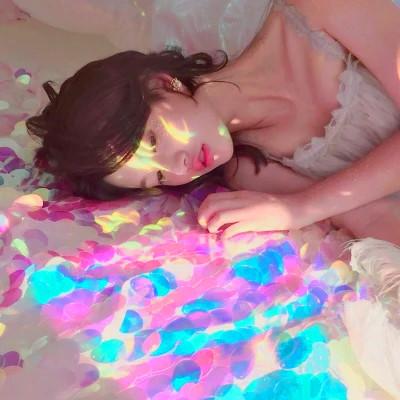 网恋真人头像女生现实,一看就迷上了