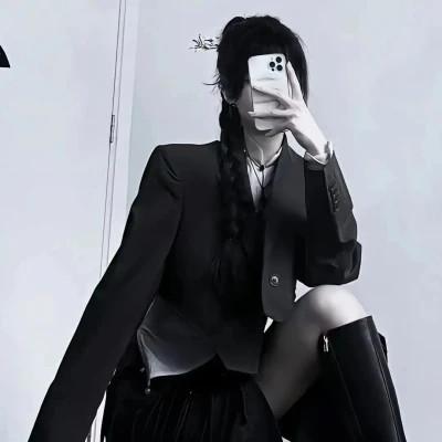 高级女生头像图片