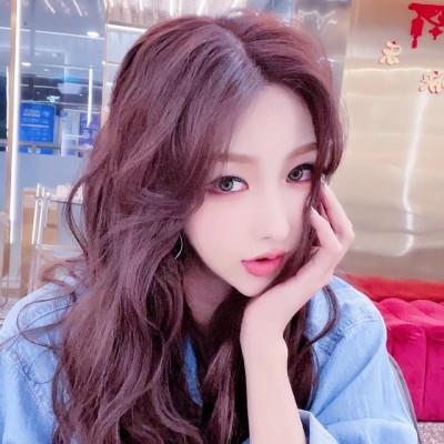 简约女生头像 优雅有品位