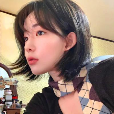 高级氛围感的微信女生头像图片