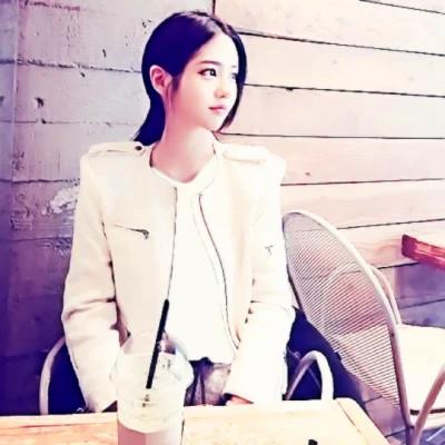 高清无水印情侣头像一左一右