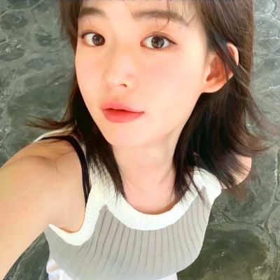 高级氛围感的微信女生头像图片
