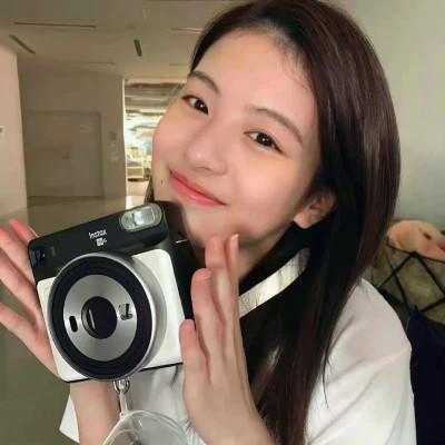 高级氛围感的微信女生头像图片
