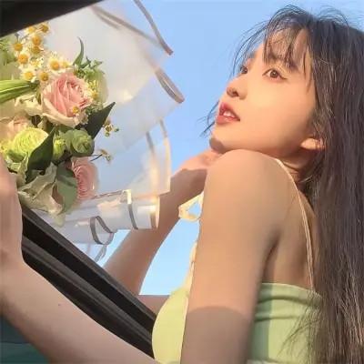 真人美女照片唯美头像