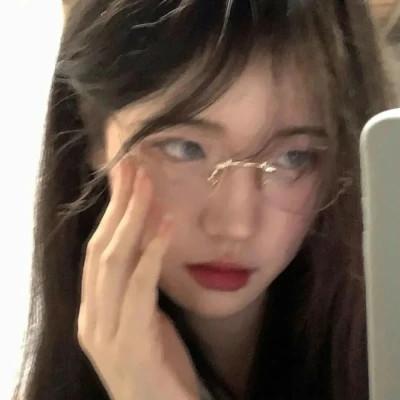 氛围感小众头像女生高清图片