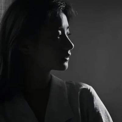 高级女生头像图片