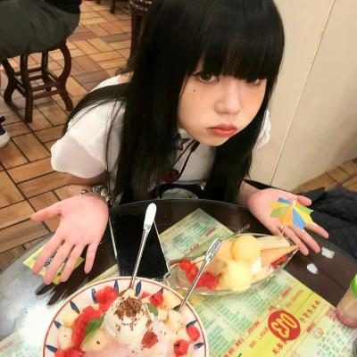 高级氛围感的微信女生头像图片