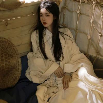 高级氛围感的微信女生头像图片