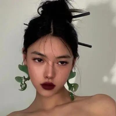 小众女生头像真人