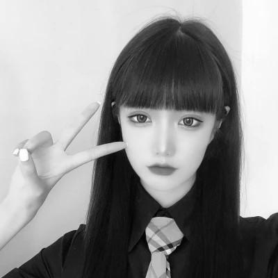 闺蜜头像四人真人女黑白