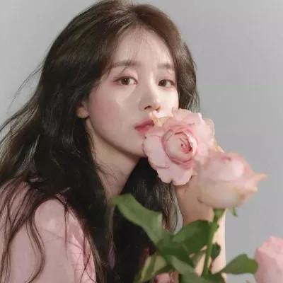 氛围感女生头像鲜花唯美 氛围感满满