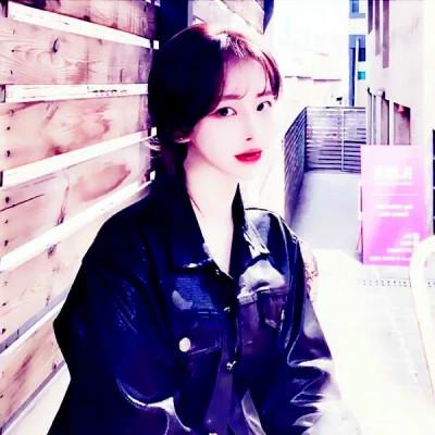 高清无水印情侣头像一左一右