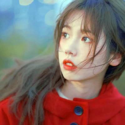 超火的温柔高清女生头像图片