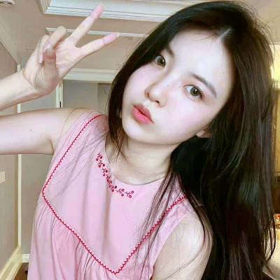 高级氛围感的微信女生头像图片