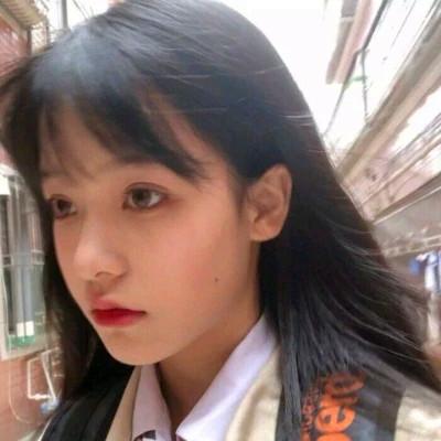 超火的温柔高清女生头像图片