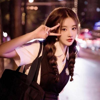 简约女生头像 优雅有品位