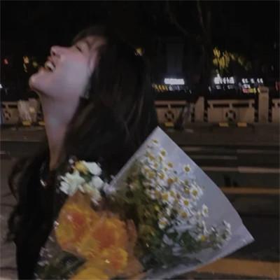 氛围感女生头像鲜花唯美 氛围感满满