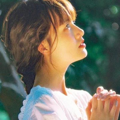 森系文艺女生头像高清