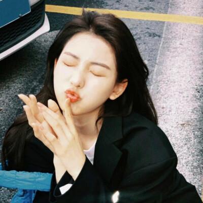 森系复古ins女生头像