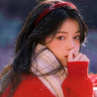 超火的温柔高清女生头像图片