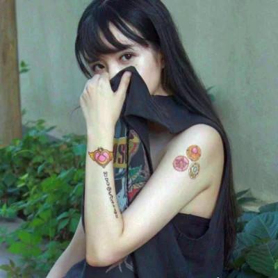 网恋真人头像女生现实,一看就迷上了