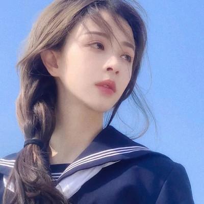 森系文艺女生头像高清
