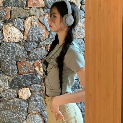 高级氛围感的微信女生头像图片