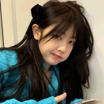 超火的温柔高清女生头像图片