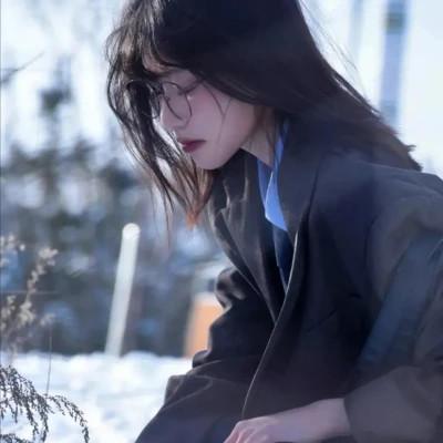 氛围感小众头像女生高清图片