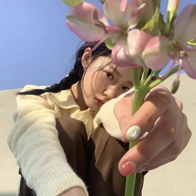 小众女生头像真人
