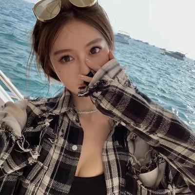 真人美女照片唯美头像