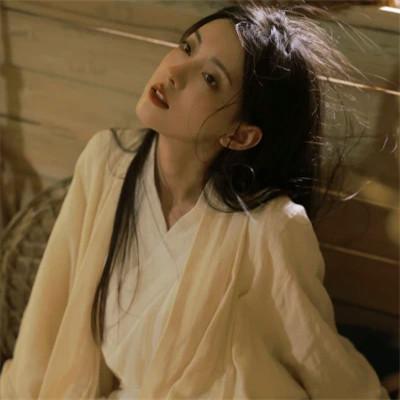 高级氛围感的微信女生头像图片