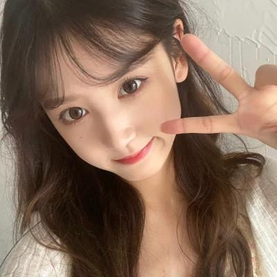青春活力女生头像图片
