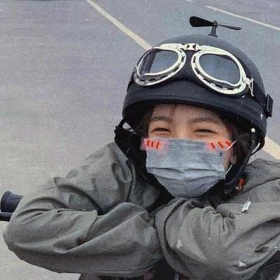超火的温柔高清女生头像图片
