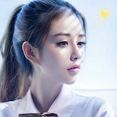 简约女生头像 优雅有品位