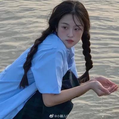 小众女生头像真人