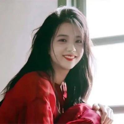 超火的温柔高清女生头像图片