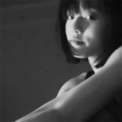 高级女生头像图片