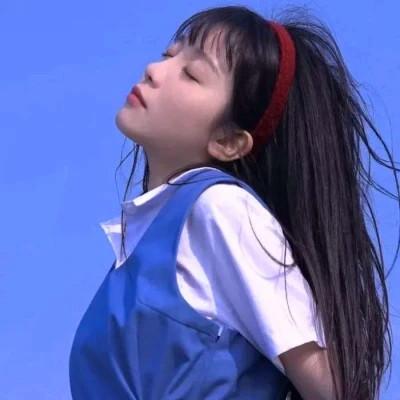 超火的温柔高清女生头像图片